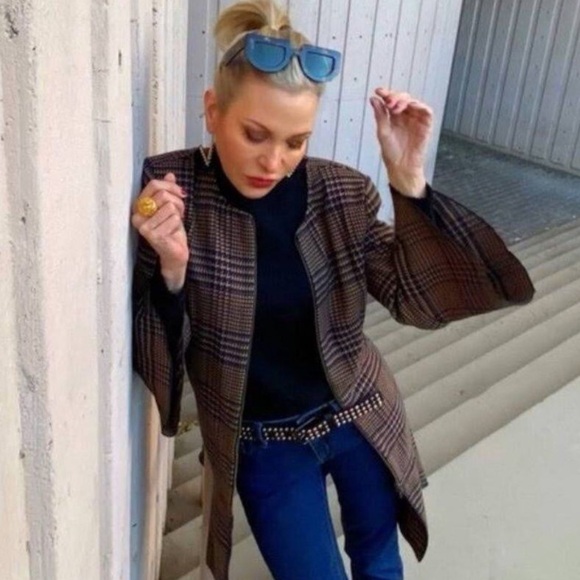 Cabi Womens Small Brown Tartan Plaid Ruffled Zip Longline Jacket Outlander - Picture 8 of 8